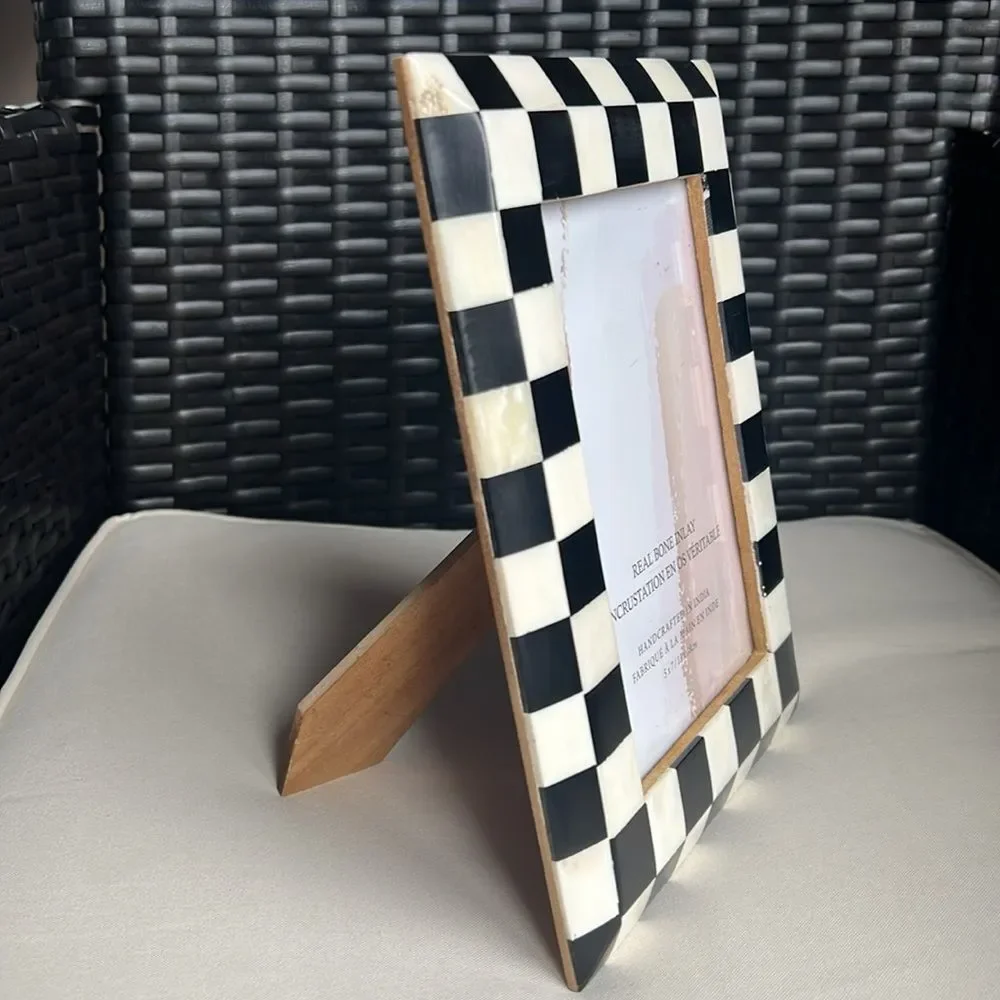 Checkered bone & wood inlay photo frame